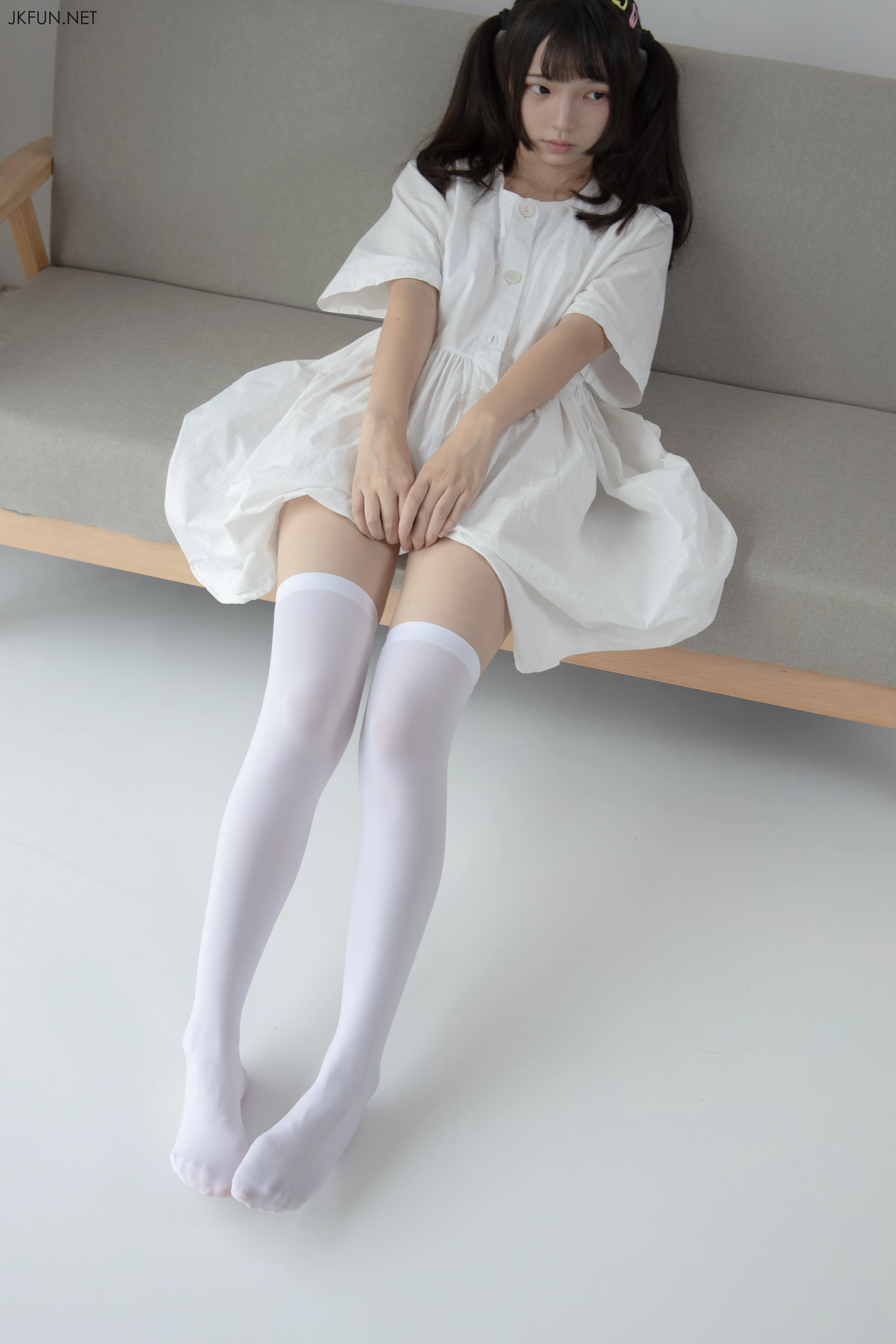 森萝财团 [JKFUN-014] 默陌 白衣飘飘的年代 [91P 1V]插图4